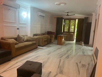 Bedroom in 4 BHK Independent House at Aashrya CHGS, Sector 10a – for Sale