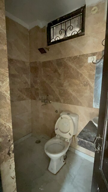 Bathroom in 3 BHK Builder Floor at Sector 23 – for Rent