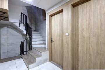 Staircase in 1 BHK Builder Floor at Sector 31 – for Rent