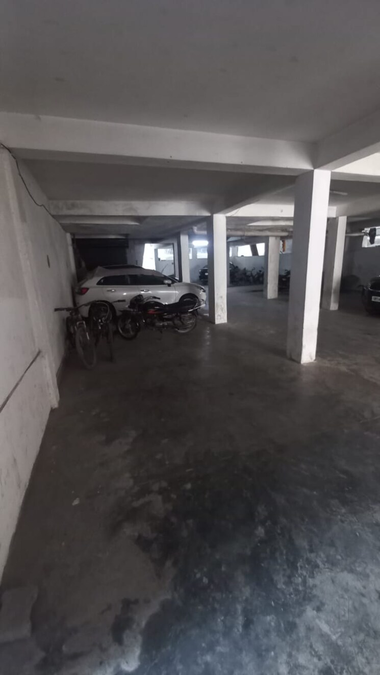  Parking, rajendra nagar 2 Bedroom 90 Sq.Yd. Builder Floor In Rajendra Nagar Ghaziabad 8161957