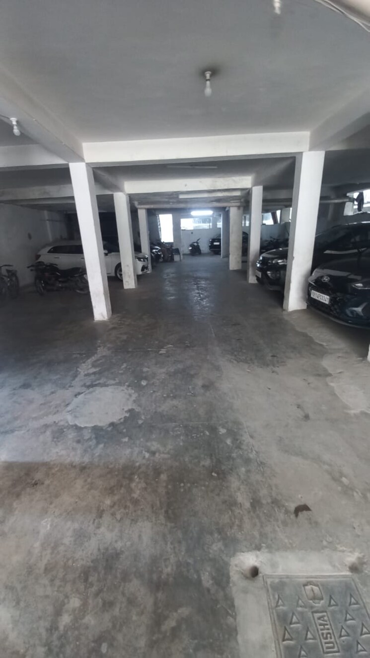  Parking, rajendra nagar 2 Bedroom 90 Sq.Yd. Builder Floor In Rajendra Nagar Ghaziabad 8161957