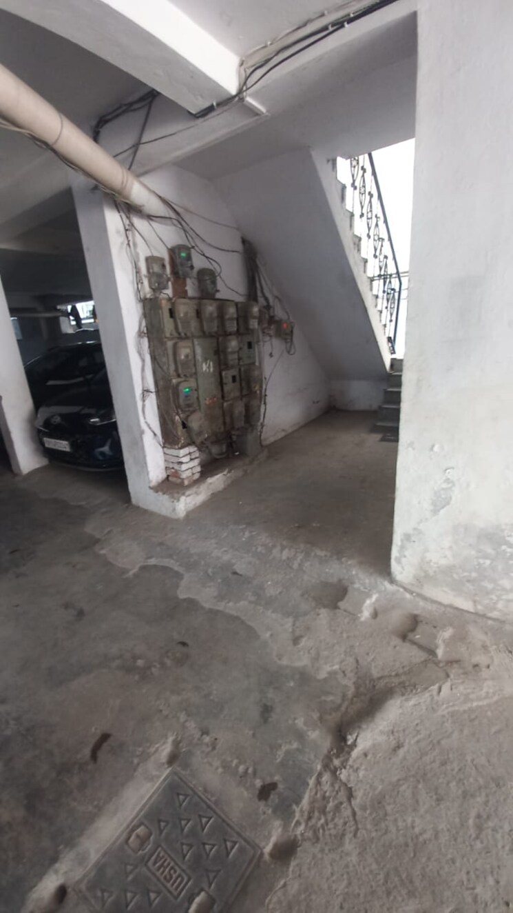  Parking, rajendra nagar 2 Bedroom 90 Sq.Yd. Builder Floor In Rajendra Nagar Ghaziabad 8161957