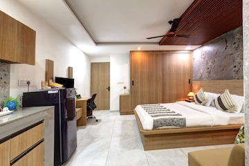 Bedroom in 1 BHK Builder Floor at Sector 31 – for Rent
