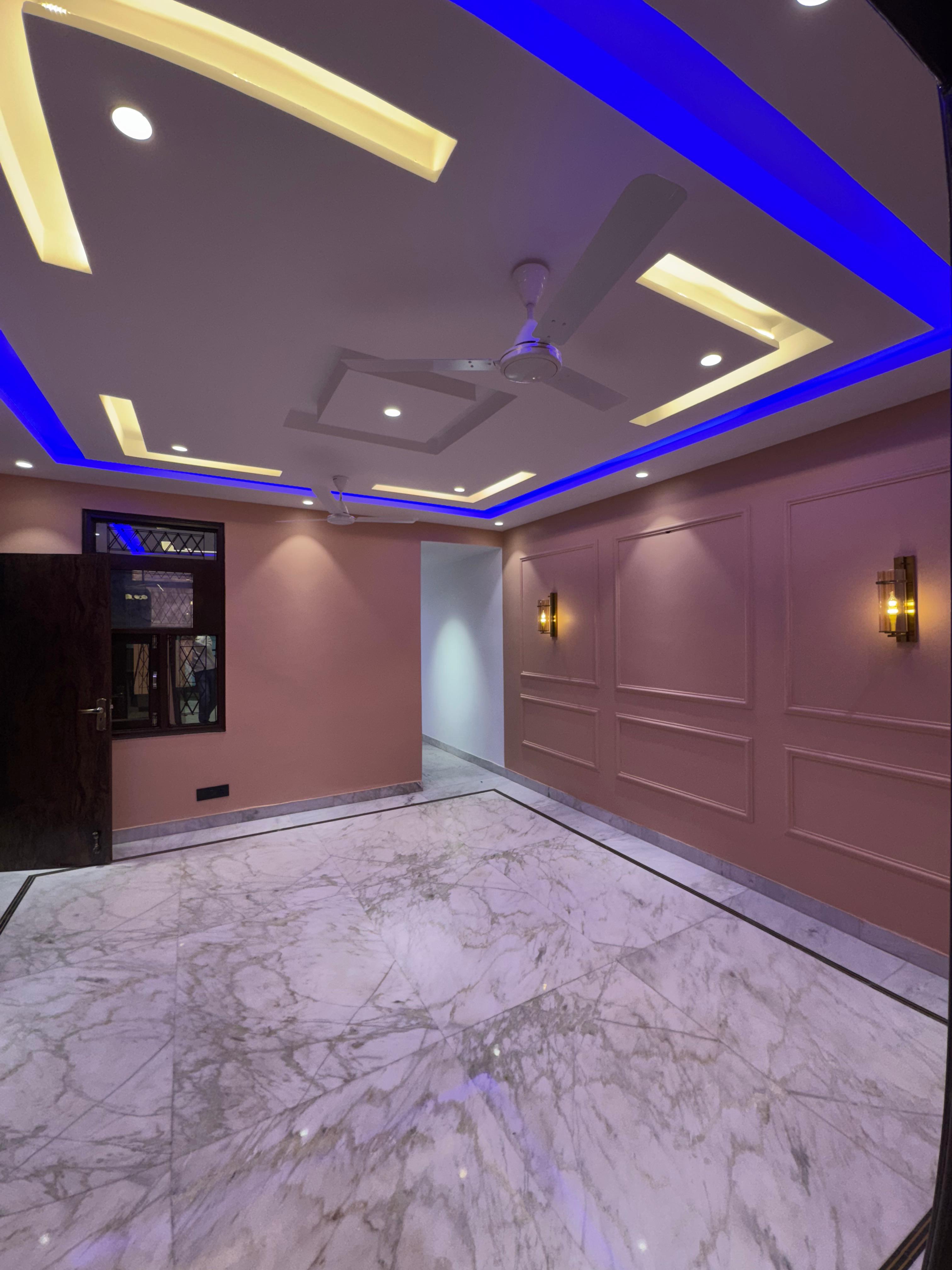 3 BHK + Servant Room Builder Floor For Sale in Paryavaran Complex