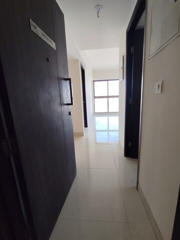 Room in 1 BHK Apartment at Lodha Casa Viva, Majiwada – for Sale