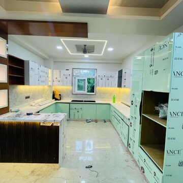 Kitchen in 4 BHK Builder Floor at Huda Staff Colony, Sector 46 – for Rent