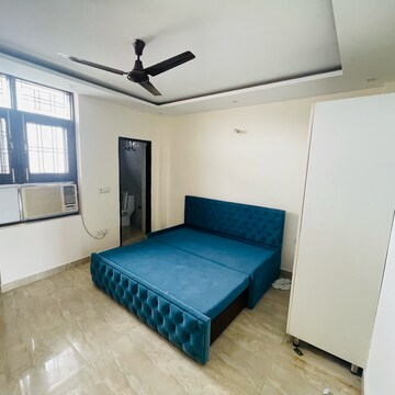 Bedroom in 4 BHK Builder Floor at Huda Staff Colony, Sector 46 – for Rent