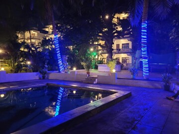 Swimming Pool in 1 BHK Apartment at Candolim – for Rent