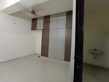 Room in 1 BHK Apartment at Madhapur – for Rent