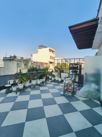 3 BHK Builder Floor – Exterior View View at Ansal Sushant Lok I, Sector 43 - for Rent