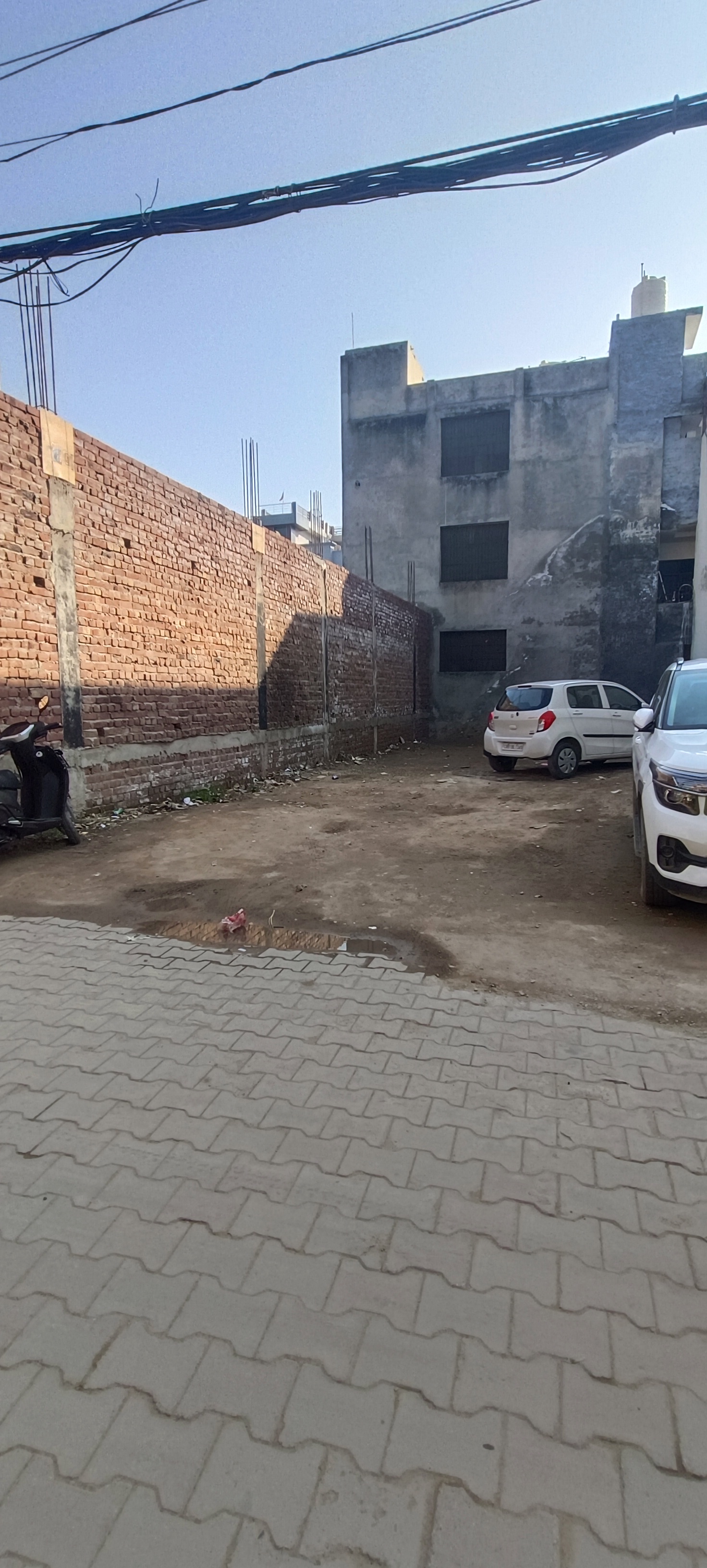 Plot For Sale in Gee Associates 