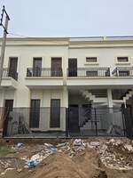 4 BHK + Extra Room 117 Sq.Yd. Villa in Shivalik Palm