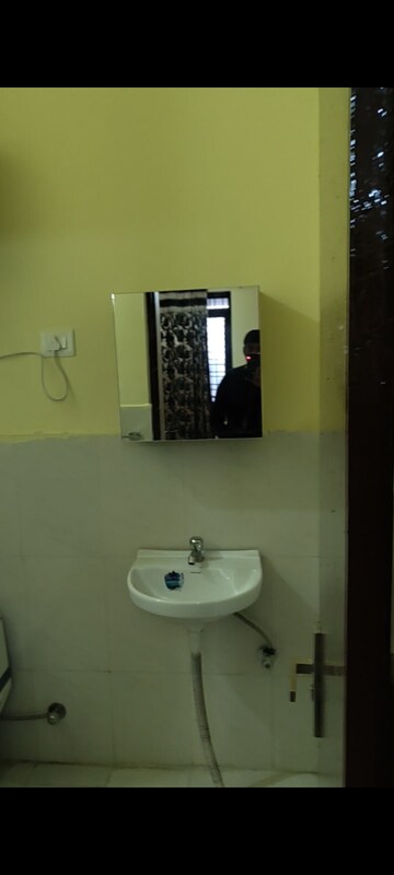 Bathroom in 1 BHK Apartment at Pyramid Heights, Sector 85 – for Rent