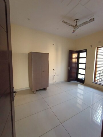 2 BHK Builder Floor For Resale in Sector 12 Pratap Vihar Ghaziabad  8160887