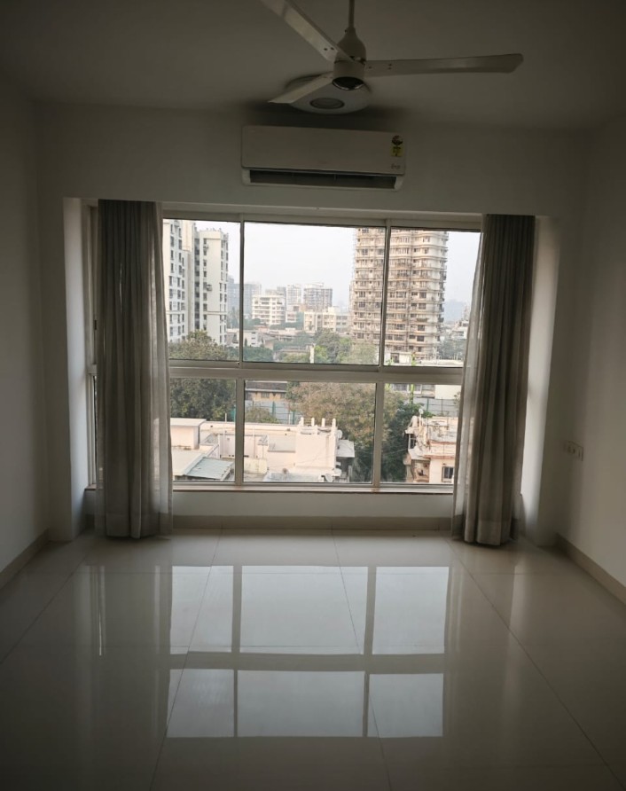 3 BHK Apartment For Sale in Raheja Atlantis