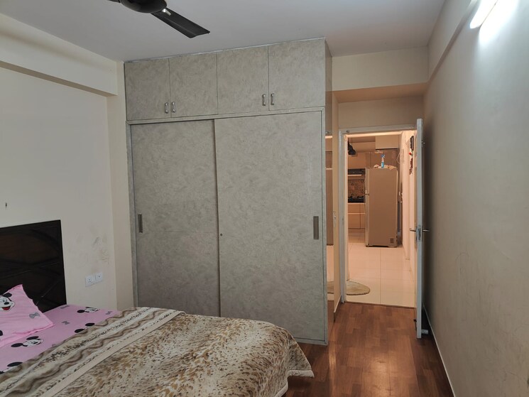 Room, express-zenith 3 Bedroom 1695 Sq.Ft. Apartment In Sector 77 Noida 8162490