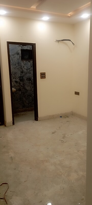 4 BHK Builder Floor For Sale in Shastri Nagar