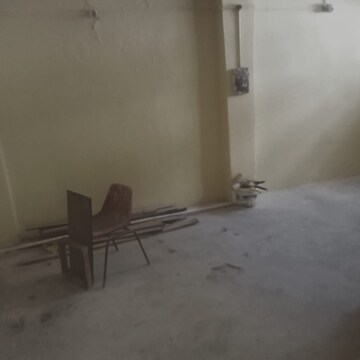 Room in  Warehouse at Main Road – for Rent