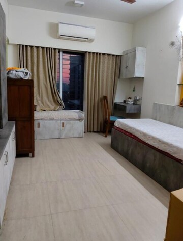 Bedroom in 3 BHK Apartment at Windsor Grande Residences, Andheri West – for Rent