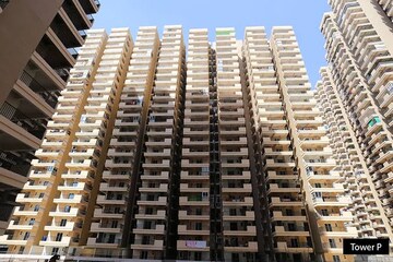 2 BHK Apartment For Resale in Gaur 14th Avenue High Street Sector 16c Greater Noida Greater Noida  8162647