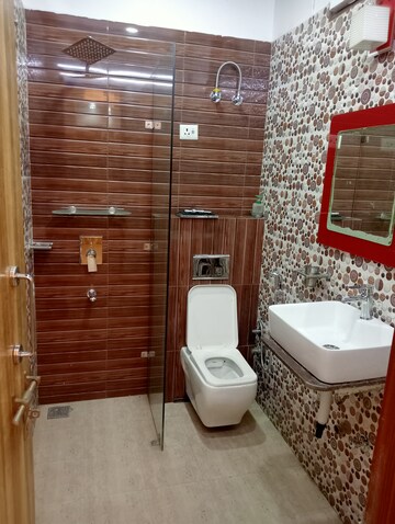 Bathroom in 3 BHK Builder Floor at Pratap Vihar – for Sale