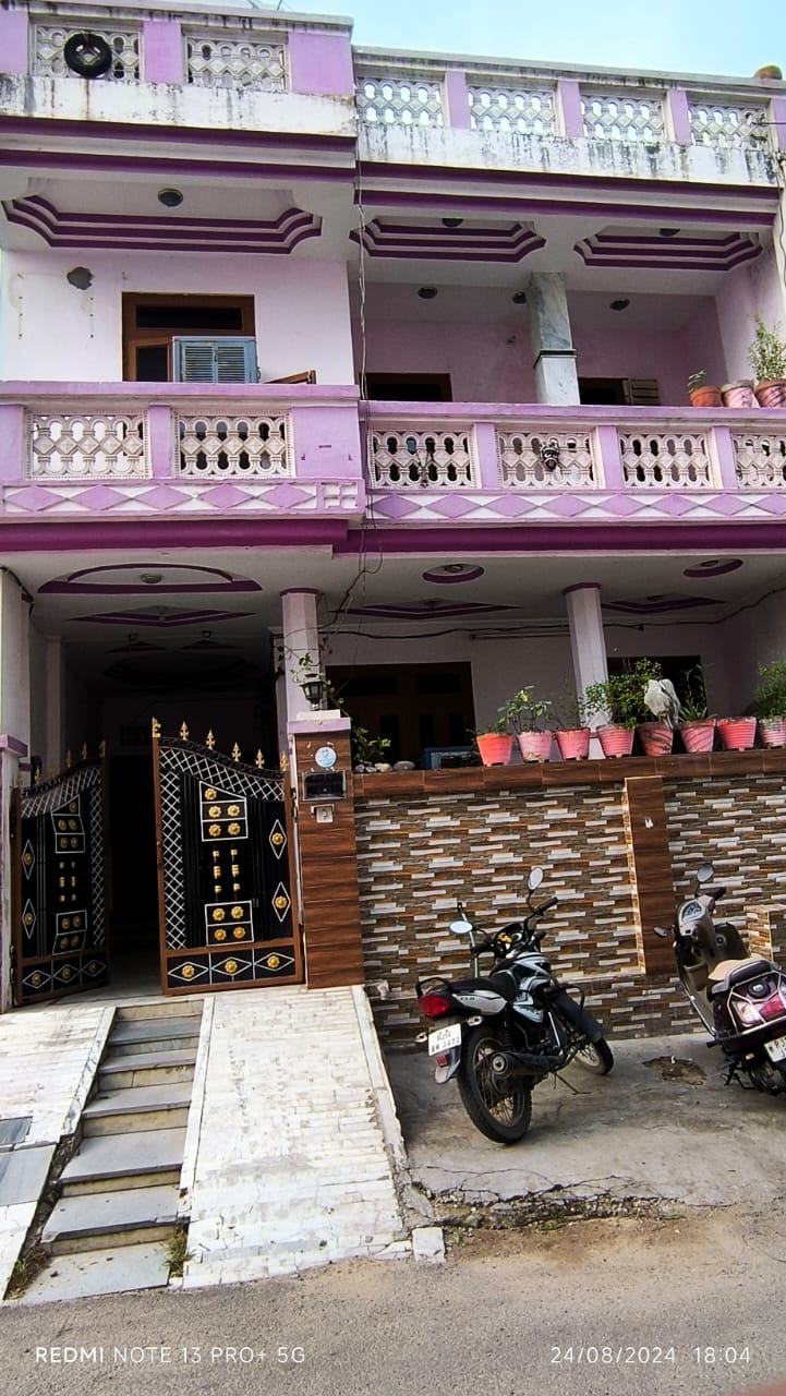6+ BHK + Pooja Room,Servant Room,Study Room,Extra Room Independent House For Sale in Vatsalya Residency Muralipura