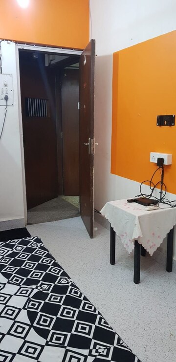 Team Area in 4 BHK Apartment at Shalaka Apartment, Nariman Point – for Sale