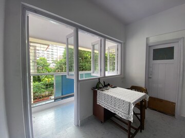 Bedroom in 4 BHK Apartment at Shalaka Apartment, Nariman Point – for Sale