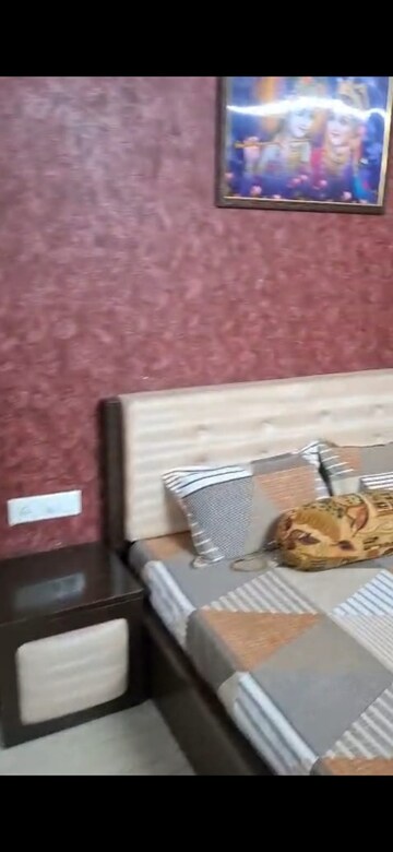 Furnished Amenities in 2 BHK Apartment at Goregaon West – for Sale