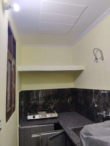 Furnished Amenities in 1 RK Builder Floor at Sector 23 – for Rent