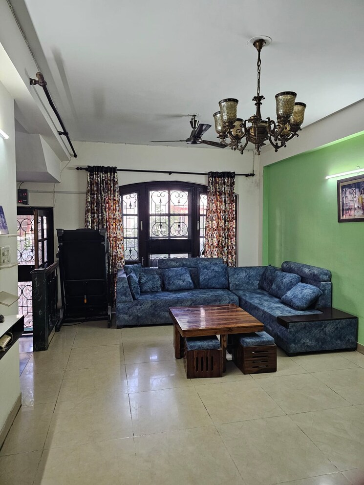 Living Room, eros-rosewood-city 4 Bedroom 192 Sq.Yd. Villa In Sector 49 Gurgaon 8162902