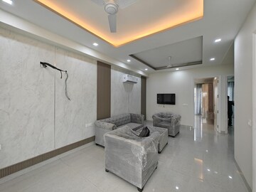 Living Room in 2 BHK Builder Floor at Ansal Sushant Lok I, Sector 43 – for Rent