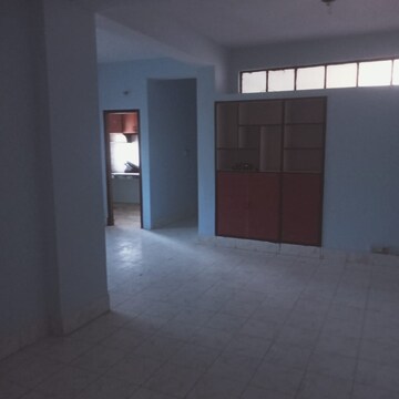 Living Room in 3 BHK Apartment at Ratu Road – for Rent