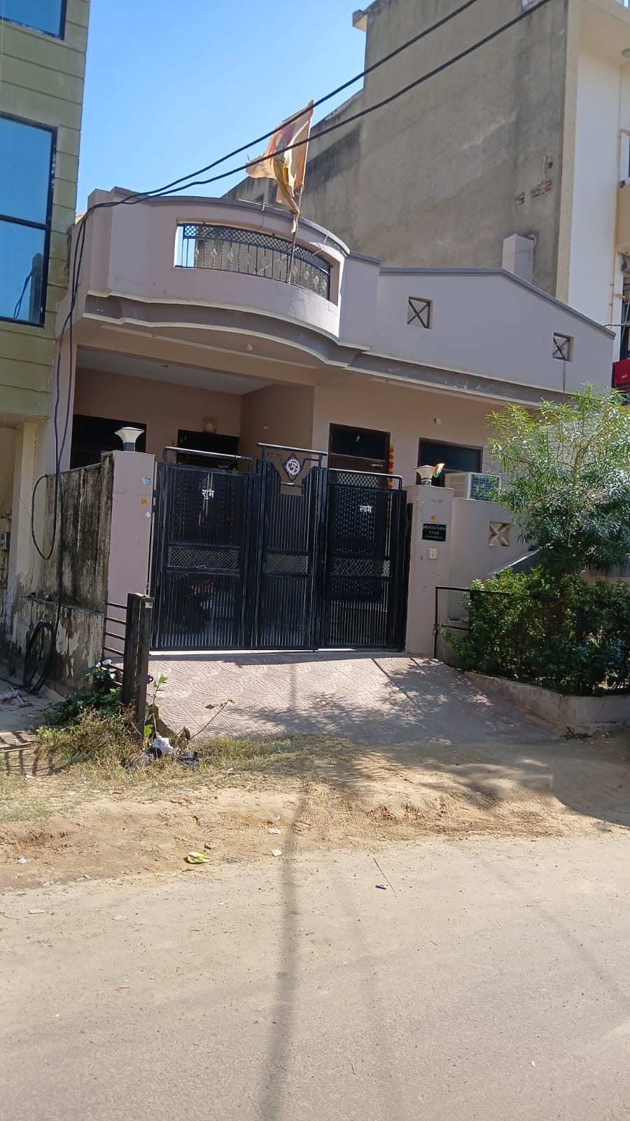 6+ BHK + Pooja Room,Servant Room,Study Room,Extra Room Independent House For Sale in SB Heights