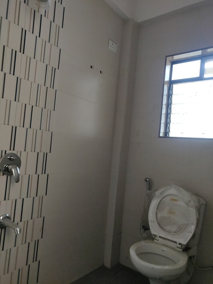 Bathroom, happy-sarvoday-greens 1 Bedroom 413 Sq.Ft. Apartment In Bhadwad Gaon Thane 8162977