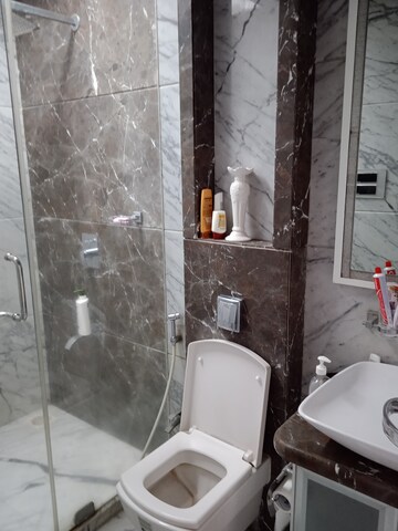 Bathroom in 3 BHK Apartment at Swastik Solitaire, Chembur – for Sale