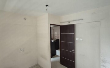 Bathroom in 2 BHK Apartment at Shree Ganesh CHS Chembur, Chembur – for Rent