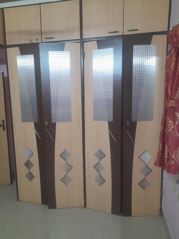 Furnished Amenities in 2 BHK Apartment at Dwarkesh Dham, Borivali West – for Rent
