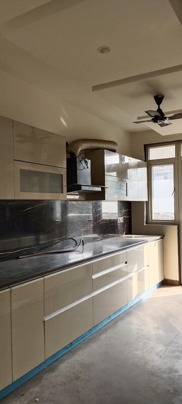 Kitchen in 4 BHK Builder Floor at Unitech South City II, Sector 50 – for Rent