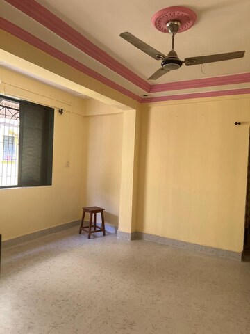 Room in 2 BHK Apartment at Dombivli East – for Rent