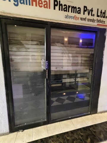 Room in  Office Space at Super Mall, Wanowrie – for Rent