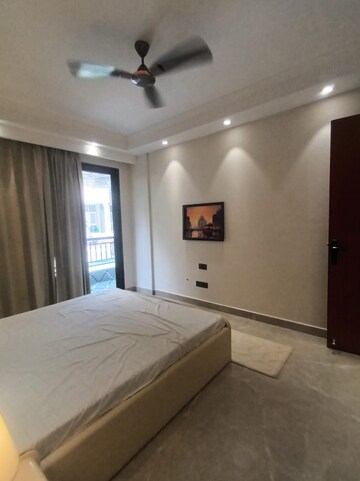 Bedroom in 4 BHK Builder Floor at Infinite Luxury, South City 2 – for Sale
