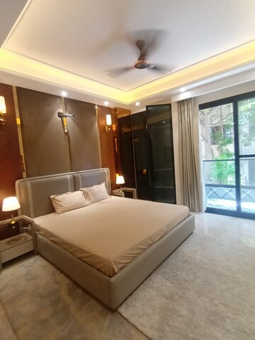 Bedroom in 4 BHK Builder Floor at Infinite Luxury, South City 2 – for Sale