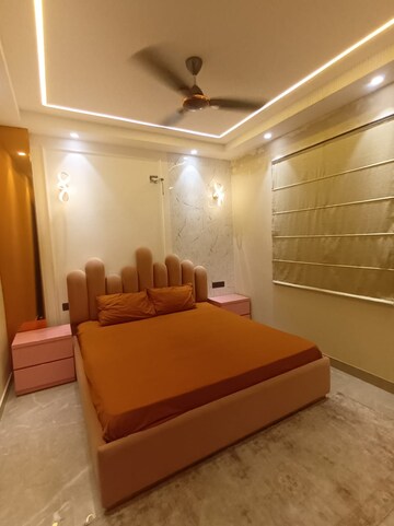 Bedroom in 4 BHK Builder Floor at Infinite Luxury, South City 2 – for Sale