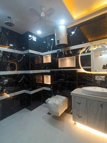 Master Bedroom in 4 BHK Builder Floor at Infinite Luxury, South City 2 – for Sale
