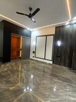 4 BHK + Pooja Room,Servant Room 2200 Sq.Ft. Builder Floor in Infinite Luxury