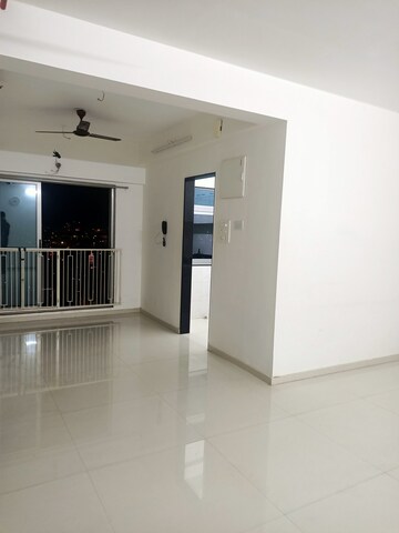 2 BHK Apartment For Rent in Mayfair The View Vikhroli West Mumbai  8163258