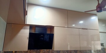 Furnished Amenities in 2 BHK Apartment at Romell Empress, Borivali West – for Rent