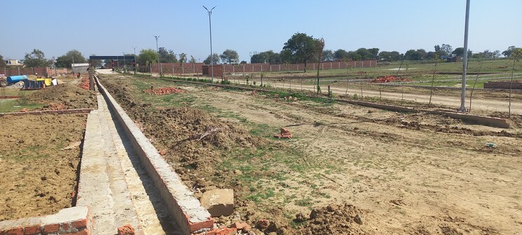 undefined, naini  900 Sq.Ft. Plot In Naini Allahabad 8163337