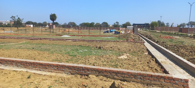 undefined, naini  900 Sq.Ft. Plot In Naini Allahabad 8163337